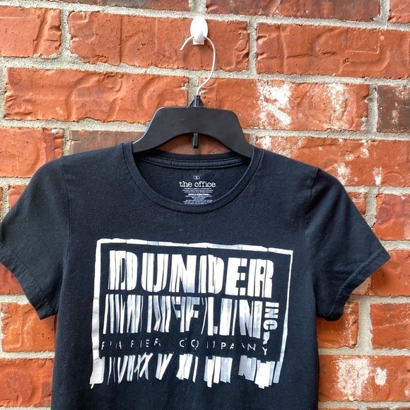 The Office Womens Small Dunder Mifflin Paper Shredder Black Graphic Tshirt - Picture 2 of 7